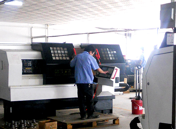  公司重點(diǎn)擴(kuò)充裝配、機(jī)加工中心