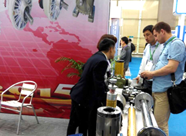 天機(jī)傳動參展2015年華南國際印刷展